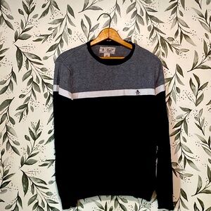 Selling my large red, grey, and black Penguin crew neck sweater; it doesn’t fit!